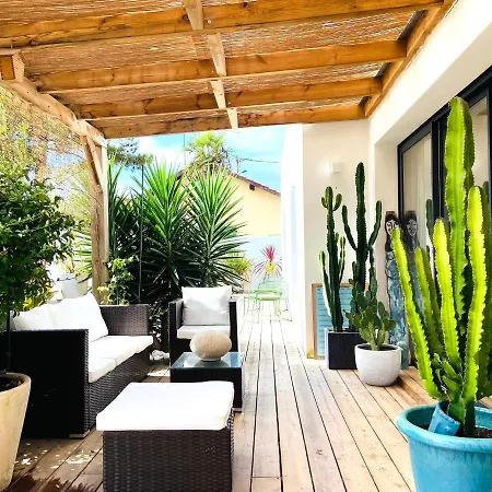 Dali + 3 Chambres + Piscine + 800m Plage. Unique Villa Capbreton